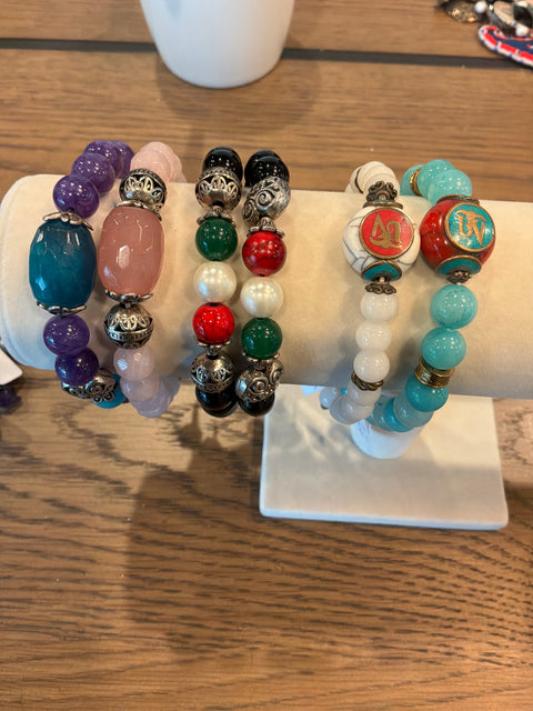 H05 - Bracelet
