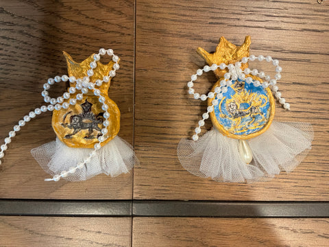NS27 - Brooch