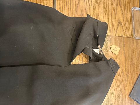 K37 - Vest