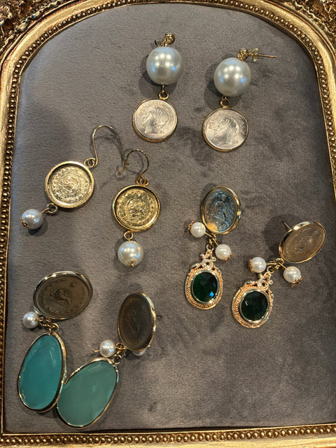 T35 - Earring