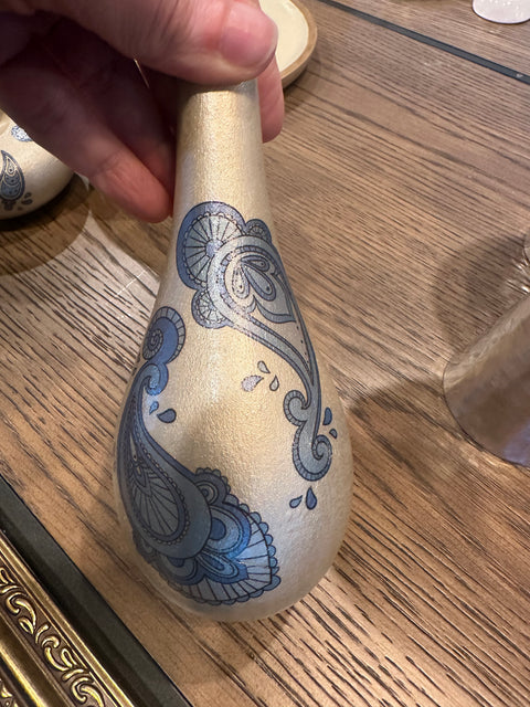 MF11 - Vase