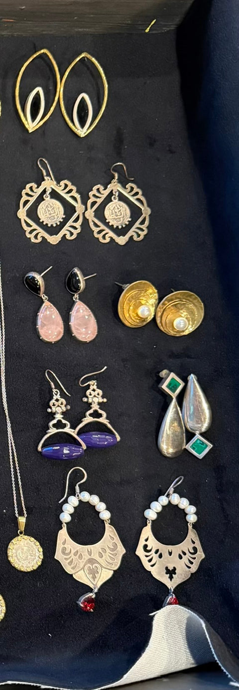 P25 - Earring