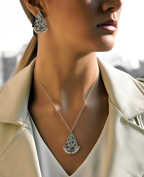 Z42 - NECKLACE